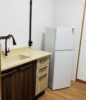 Carianos House | TuRiStAnDo eM fLoRiPa - Espaço PRIVATIVO até 5 pessoas