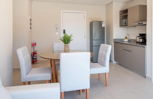 Fernando De La Mora Apartment | Two-Bedroom Quiet Stay with Rooftop Pool and Coworking