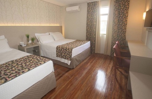 Foz do Iguacu Hotel | Two Suites with Gardens, Pools & Waterfall Views + Explorers in Foz do Iguaçu