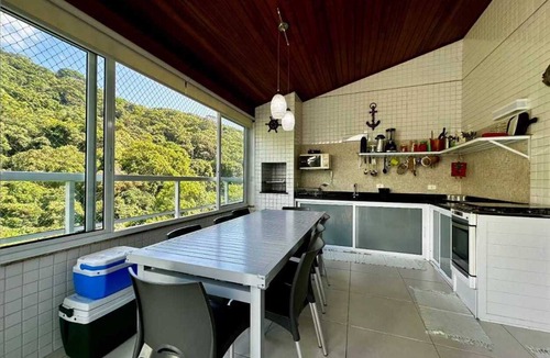 Praia Grande Apartment | Ubatuba coverage for families - up to 12 people (including babies and children)
