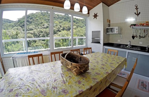 Praia Grande Apartment | Ubatuba coverage for families - up to 12 people (including babies and children)