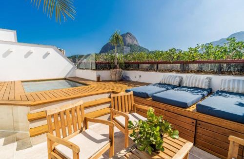 Leblon Apartment | Unbelievable PH, Leblon! Amazing view and privacy!