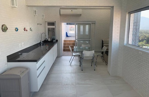 Riviera de Sao Lourenco Apartment | Upscale penthouse with adapted elevator between floors