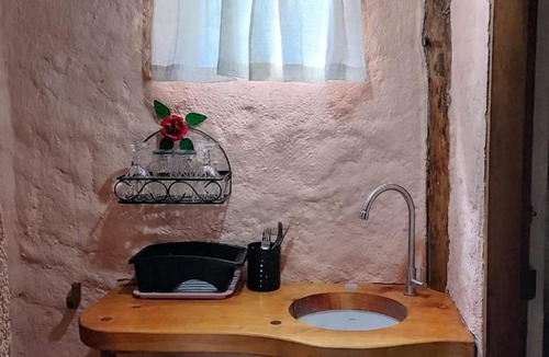 Santo Antonio do Pinhal Cabin | Vale do Piemonte - Chalé com hidromassagem -