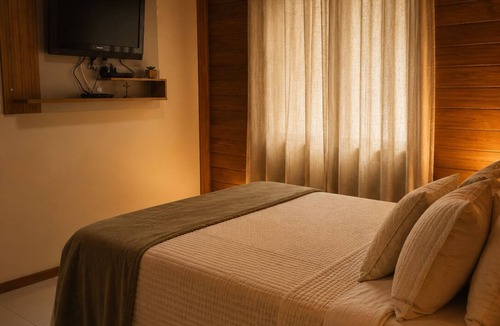 Santa Teresa Hotel | Valley Breeze Retreat with a View of the Valley