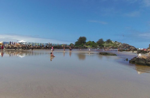 Armacao House | verão na praia da armação