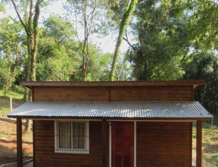 Leandro N. Alem House | VerdeMonte - Cabaña Anchico
