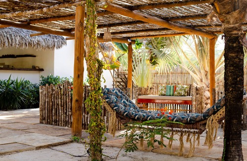 Caicara Villa | Vila a Piscina Itaca, Propriedade de 5000m2 Pertinho da Praia