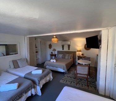 Praia Rasa Bed & Breakfast | Vila alecrim Guest House