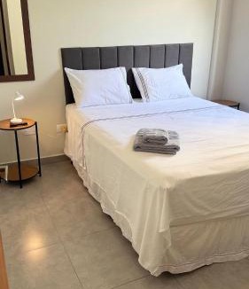 Estrela Apartment | Vila Estrela - 2 Quartos com Suíte e Escritório