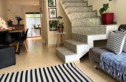 Penedo House | Vila Noel Full Nature