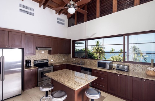 Jaco Villa | Villa at white sandy Beach Matapalo, Escondida (2 minute walk)