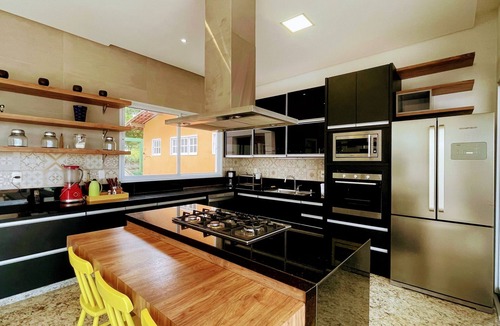 Meaipe House | Villa Azul Mar: Sofisticação e Refúgio na Enseada