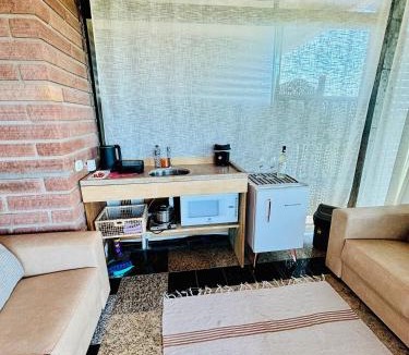 Barra de Ibiraquera House | Villa Bali Casas pé na areia