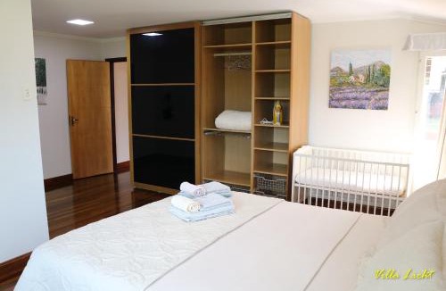 Obligado House | Villa Licht, Obligado Center