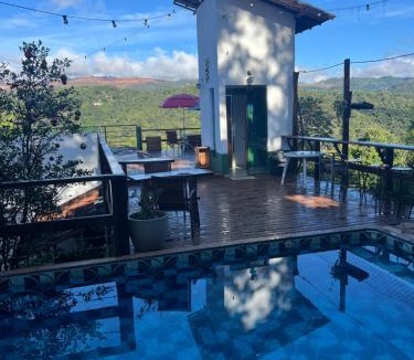 Sao Sebastiao das Aguas Claras Hotel | Villa Macacos