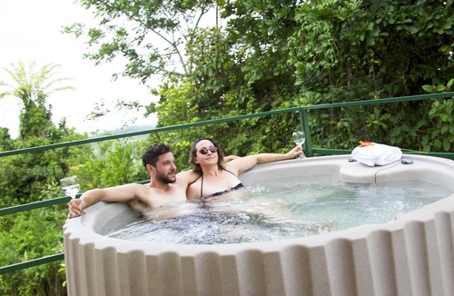 Parrita House | Villa Mariposa - Peaceful and relaxing w/ocean view & WiFi