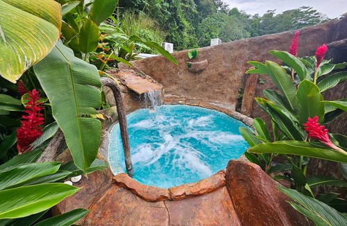 Jaco Apartment | Villa privada con hidromasaje Herradura Jaco