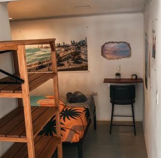 Chiguata Apartment | Villa Tel Aviv - Modern & Stylish Private Suite by Playa Chiquita