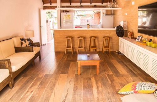 Manguinhos House | Villa Tesoro