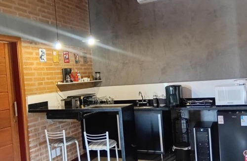 Espirito Santo Do Pinhal House | Vinhedos da Serra com Ar quente e frio até 4 pessoas conforto aconchego vinícolas experiências sinta-se em casa