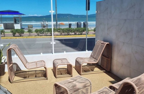 Centro Apartment | VIP apartment on the sand, facing the sea