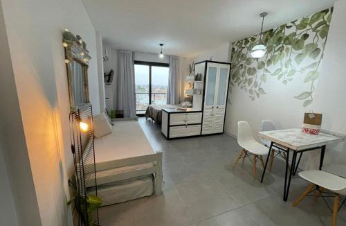 Remedios de Escalada Apartment | Visitá zona surCálido estudio piscina, parking ,laundry Cercano a Ezeiza
