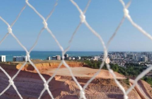 Cruz das Almas Apartment | Vista para o mar, sossego e conforto