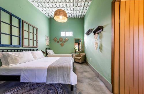 Paraty Hotel | Vitruvie Paraty- com rio ao fundo! Refúgio na natureza 10 min da praia!