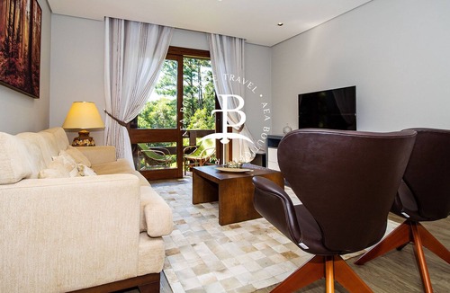 Tres Pinheiros Apartment | Vrbo Property