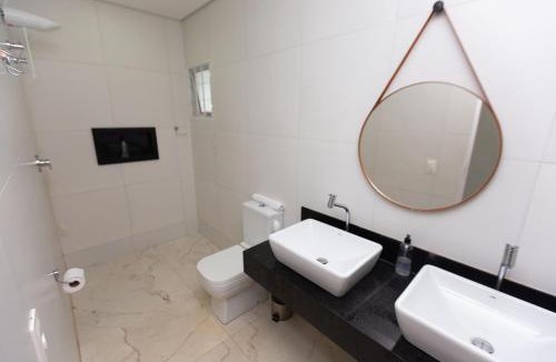 Ouro Preto House | Wafeh Fleming Suítes Pampulha