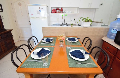 Jurere Internacional Apartment | Waterfall Village 200m from the Sea
