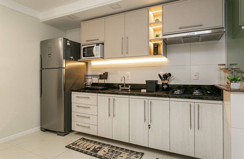 Ingleses Norte Apartment | WI-FI 1000MB | Pool | Barbecue Grill #IA34