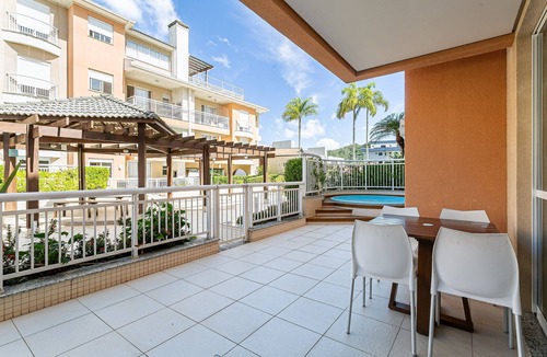 Ingleses Norte Apartment | WI-FI 100MB | 350m from Ingleses Beach #IA20