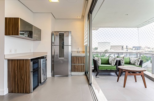 Jurere Apartment | WI-FI 200MB | 350m from Jurerê Beach #JA22