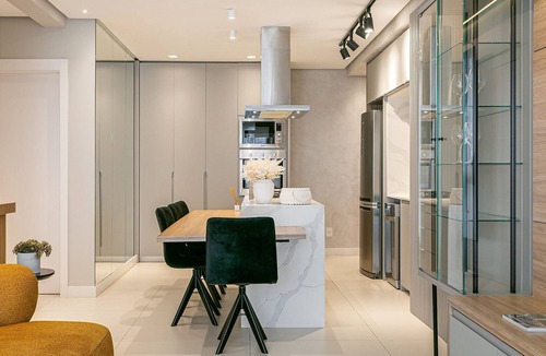 Centro Apartment | WI-FI 300MB | 450m from Shopping | Foodhall #CA77