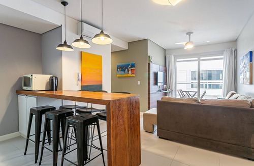 Ingleses Norte Apartment | WI-FI 300mb | Pool | Barbecue Grill #IA32