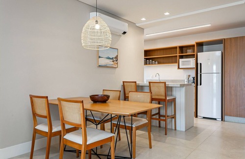 Jurere Apartment | WI-FI 350MB | 150m from Jurerê Beach #JA29