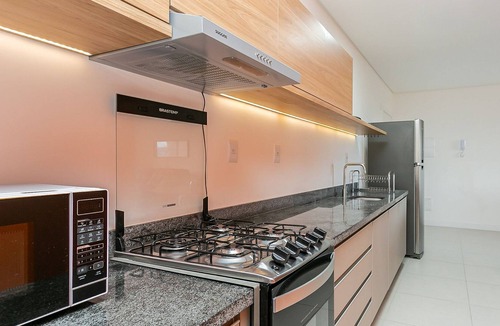 Ingleses Norte Apartment | WI-FI 400MB | 500m from the sea | Barbecue #IA22