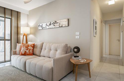 Ingleses Norte Apartment | WI-FI 500MB | 150m from Ingleses Beach #IA24