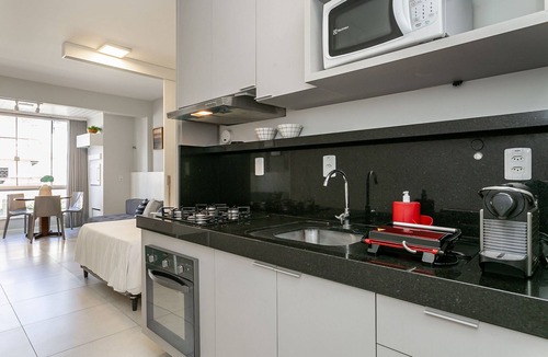 Jurere Apartment | WI-FI 500MB | 300m from Jurerê beach #JA31