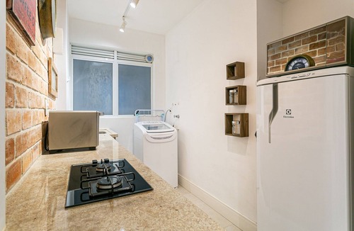 Jurere Apartment | WI-FI 500MB | 300m from Jurerê Beach #JA35