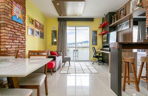 Itacorubi Apartment | WI-FI 500MB | 43” Smart TV | Swimming Pool #ITA10