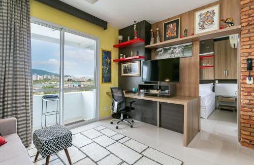 Itacorubi Apartment | WI-FI 500MB | 43” Smart TV | Swimming Pool #ITA10