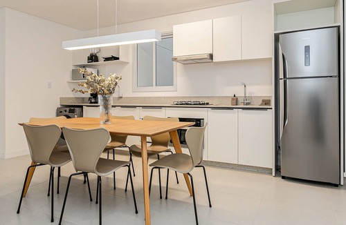 Ingleses Norte Apartment | WI-FI 500MB | 500m from the sea | Barbecue #IA16