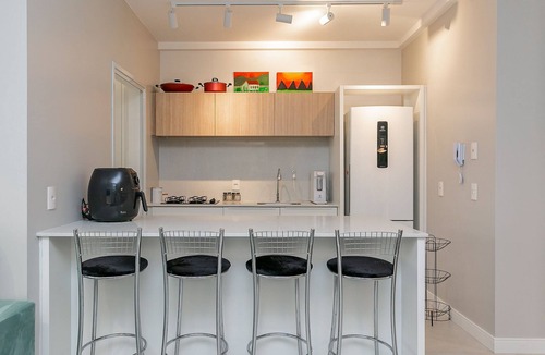 Itacorubi Apartment | WI-FI 500MB | Barbecue on the Balcony #ITAA09