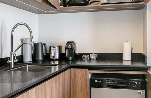 Centro Apartment | WI-FI 500MB | Pool | 500m from Beira-Mar #CA95