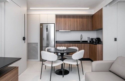 Centro Apartment | WI-FI 500MB | Pool | 500m from Beira-Mar #CA95