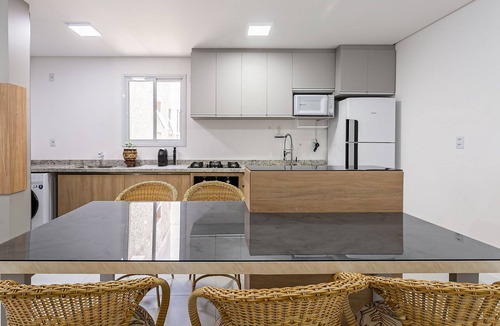 Ingleses Norte Apartment | WI-FI 800MB | 500m from Ingleses Beach #IA26
