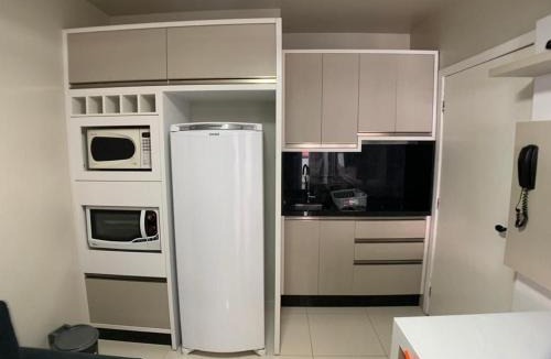 Ingleses Norte Apartment | Wonderful apartment with sea view and pool - HB03F